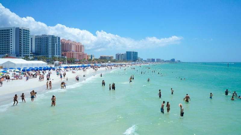 Clearwater Beach includes a resort area and a residential area on the Gulf of Mexico in Pinellas County on the west central coast of Florida. Located just west over the Intracoastal Waterway by way of the Clearwater Memorial Causeway from the city of Clearwater, Florida, of which it is part, Clearwater Beach is at a geographic latitude of 27.57 N and longitude 82.48 W.https://en.wikipedia.org/wiki/Clearwater_Beach